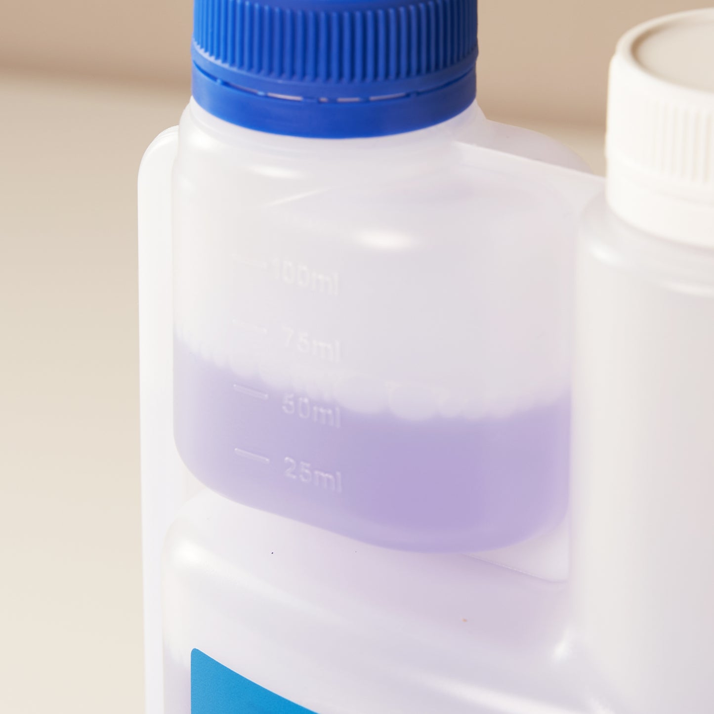 Milk line cleaner - BLUE (ALKALINE)